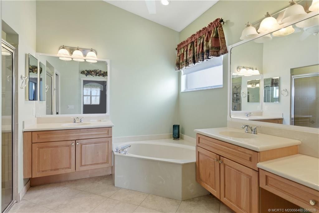 437 NW Sunview Way, Port Saint Lucie, FL 34986 Photo