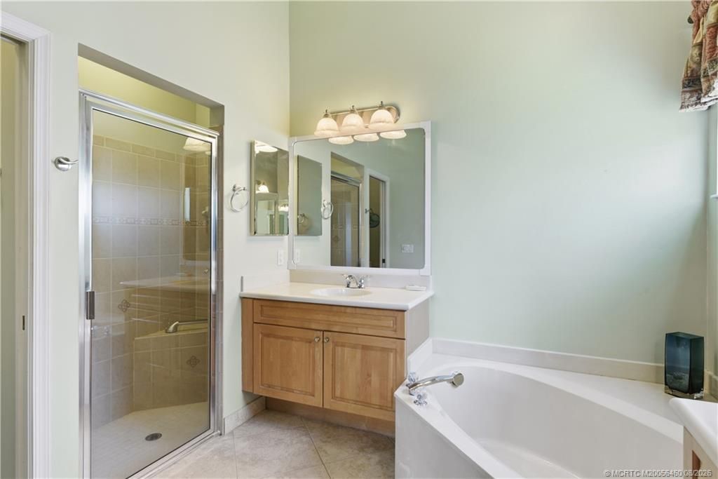 437 NW Sunview Way, Port Saint Lucie, FL 34986 Photo