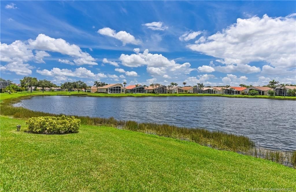 437 NW Sunview Way, Port Saint Lucie, FL 34986 Photo
