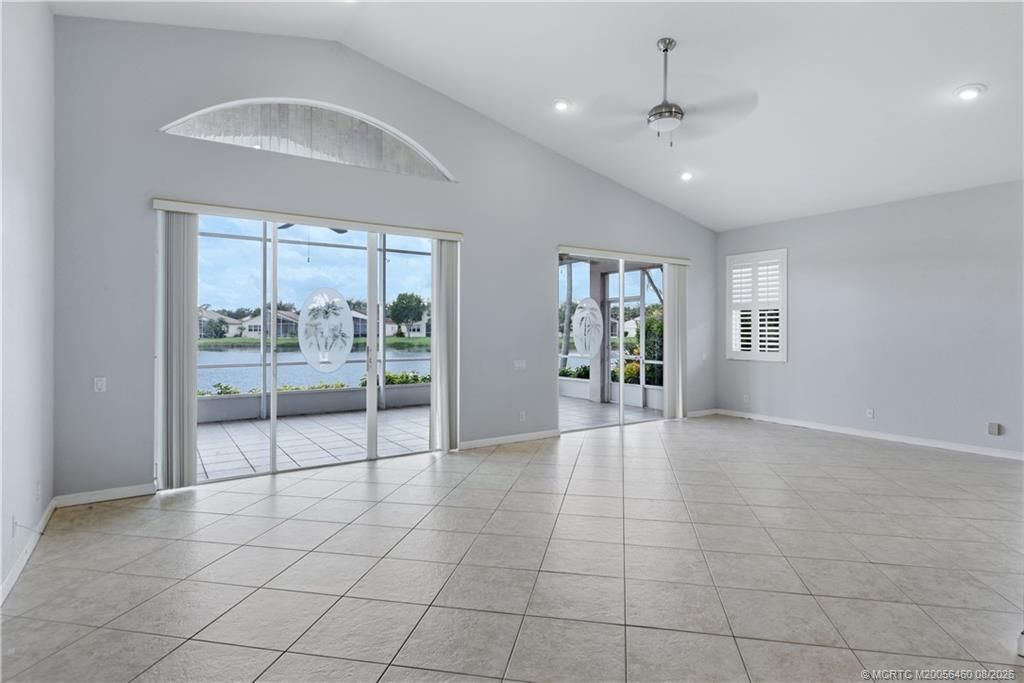 437 NW Sunview Way, Port Saint Lucie, FL 34986 Photo