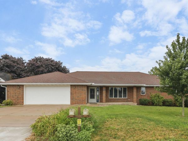 514 W Washington Street, Dodgeville, WI 53533