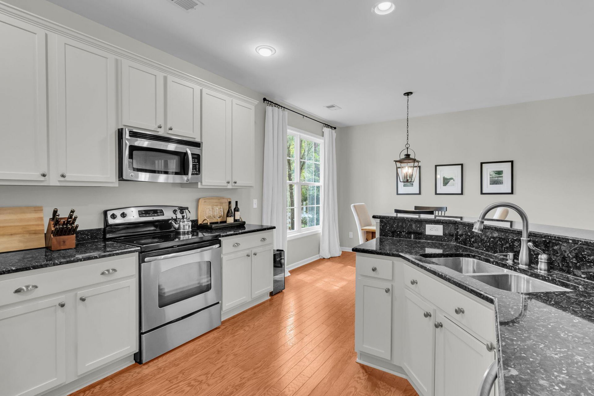 255 Hundred Oaks Parkway Photo 37