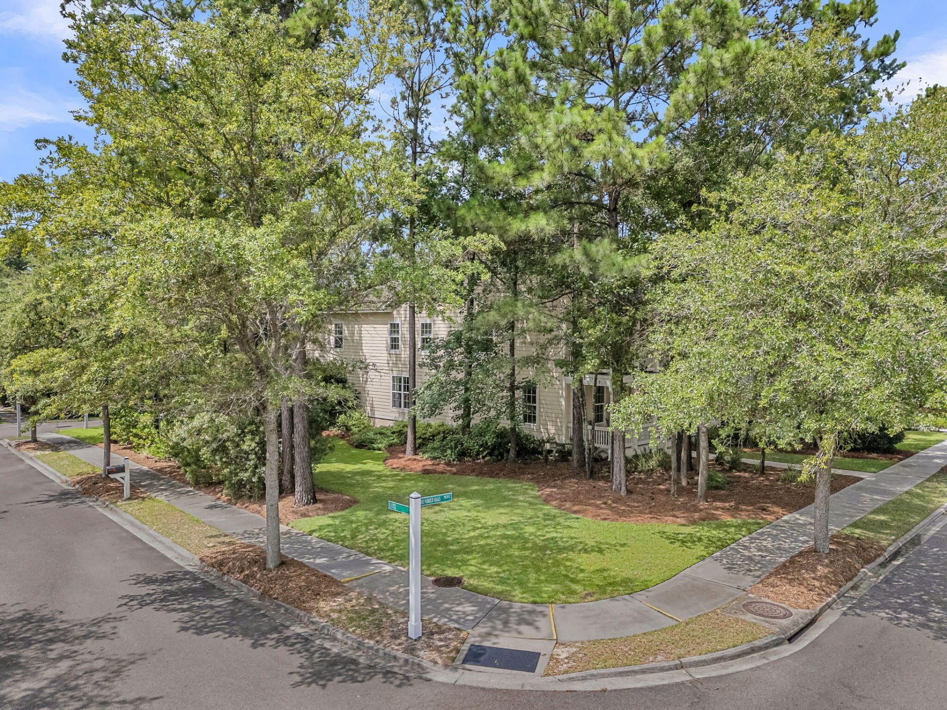 255 Hundred Oaks Parkway Photo 57