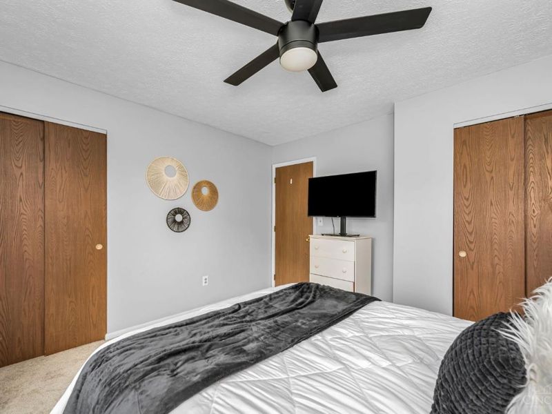 1013 Halesworth Drive, Cincinnati, OH 45240 Photo 21