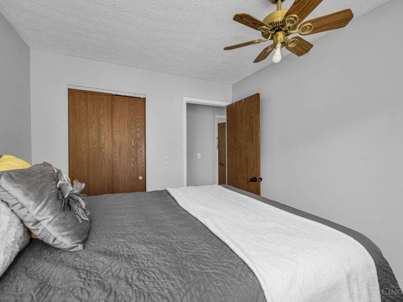 1013 Halesworth Drive, Cincinnati, OH 45240 Photo 25
