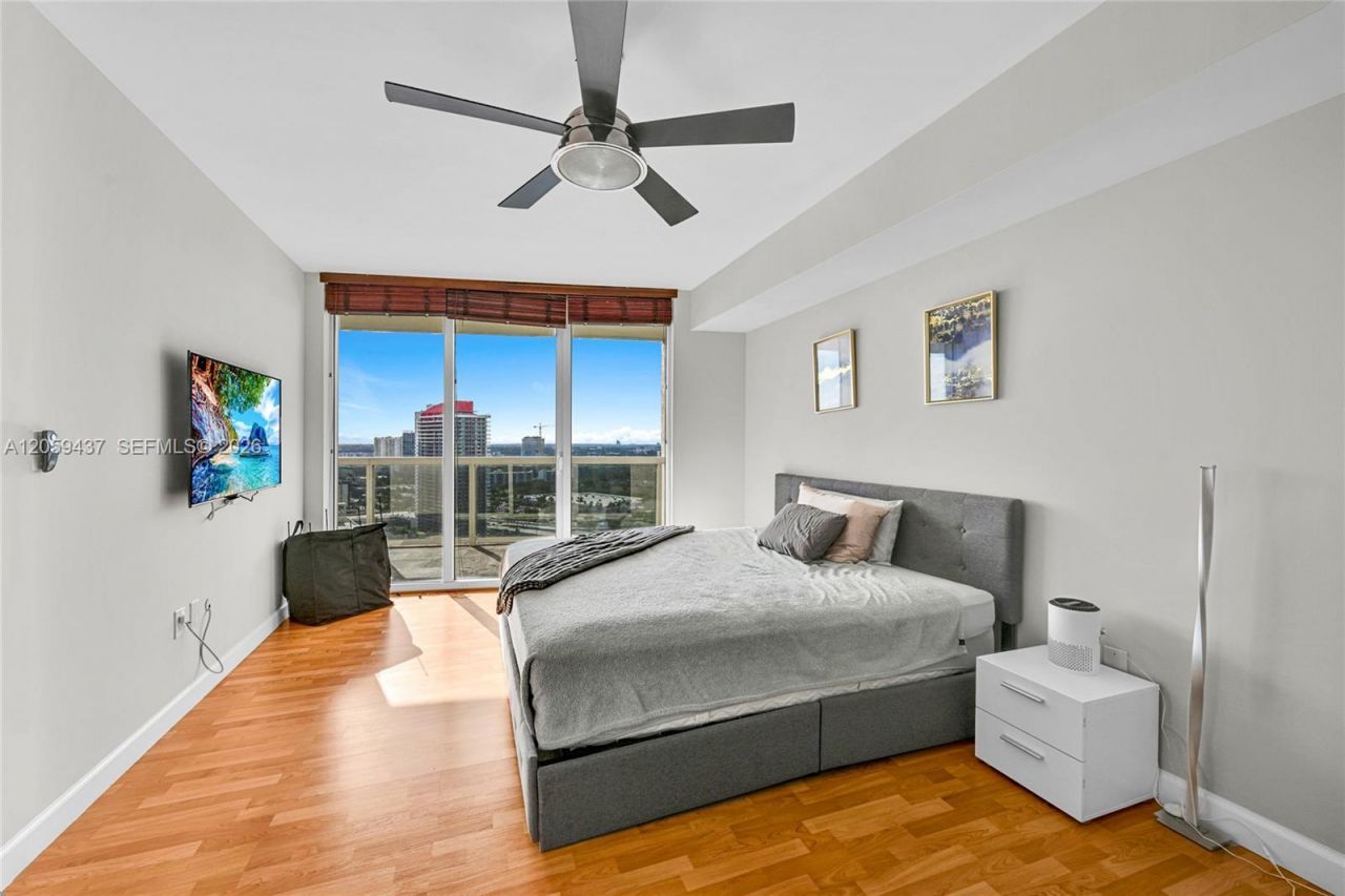 1850 S Ocean Dr, Unit 2709, Hallandale Beach, FL 33009 Photo