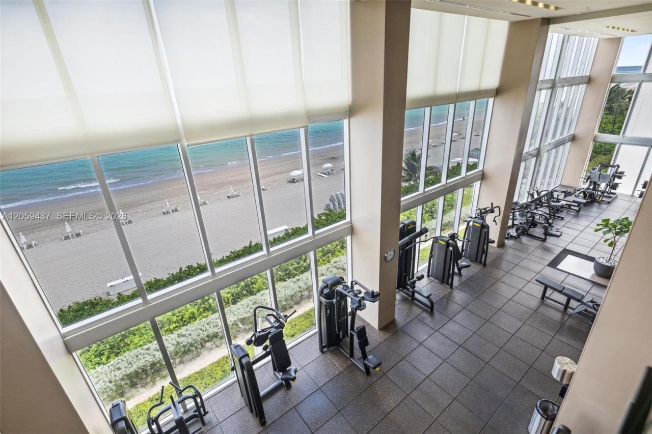1850 S Ocean Dr, Unit 2709, Hallandale Beach, FL 33009 Photo