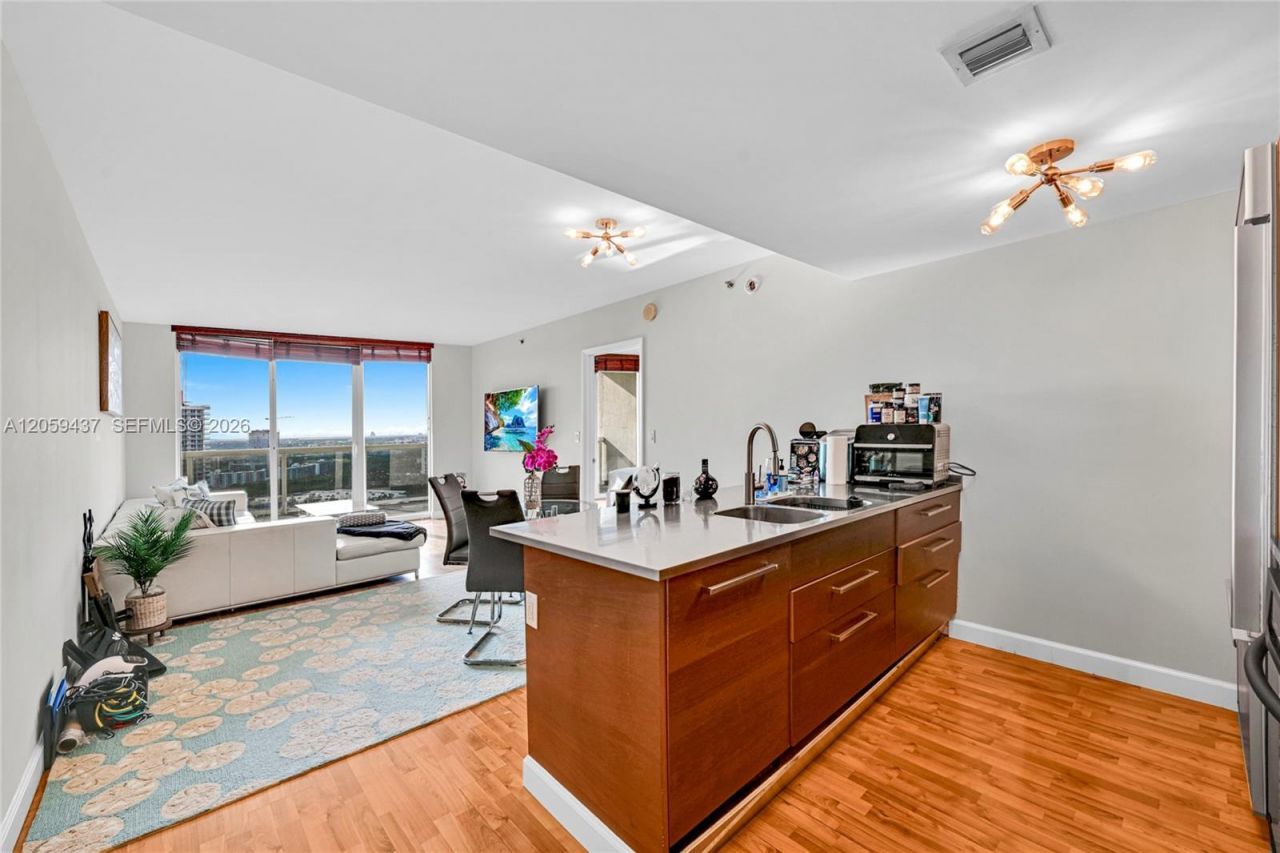 1850 S Ocean Dr, Unit 2709, Hallandale Beach, FL 33009 Photo