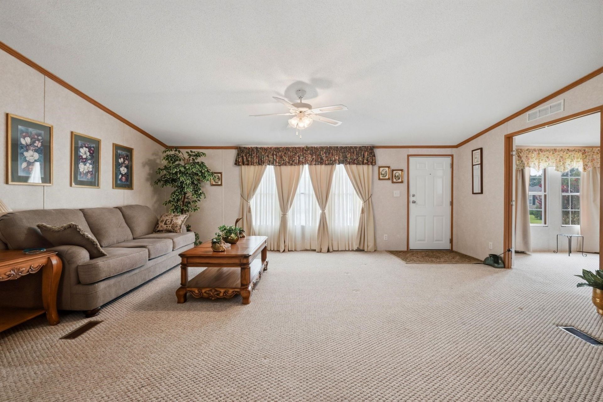 201 Davis Shelley Circle Photo 4