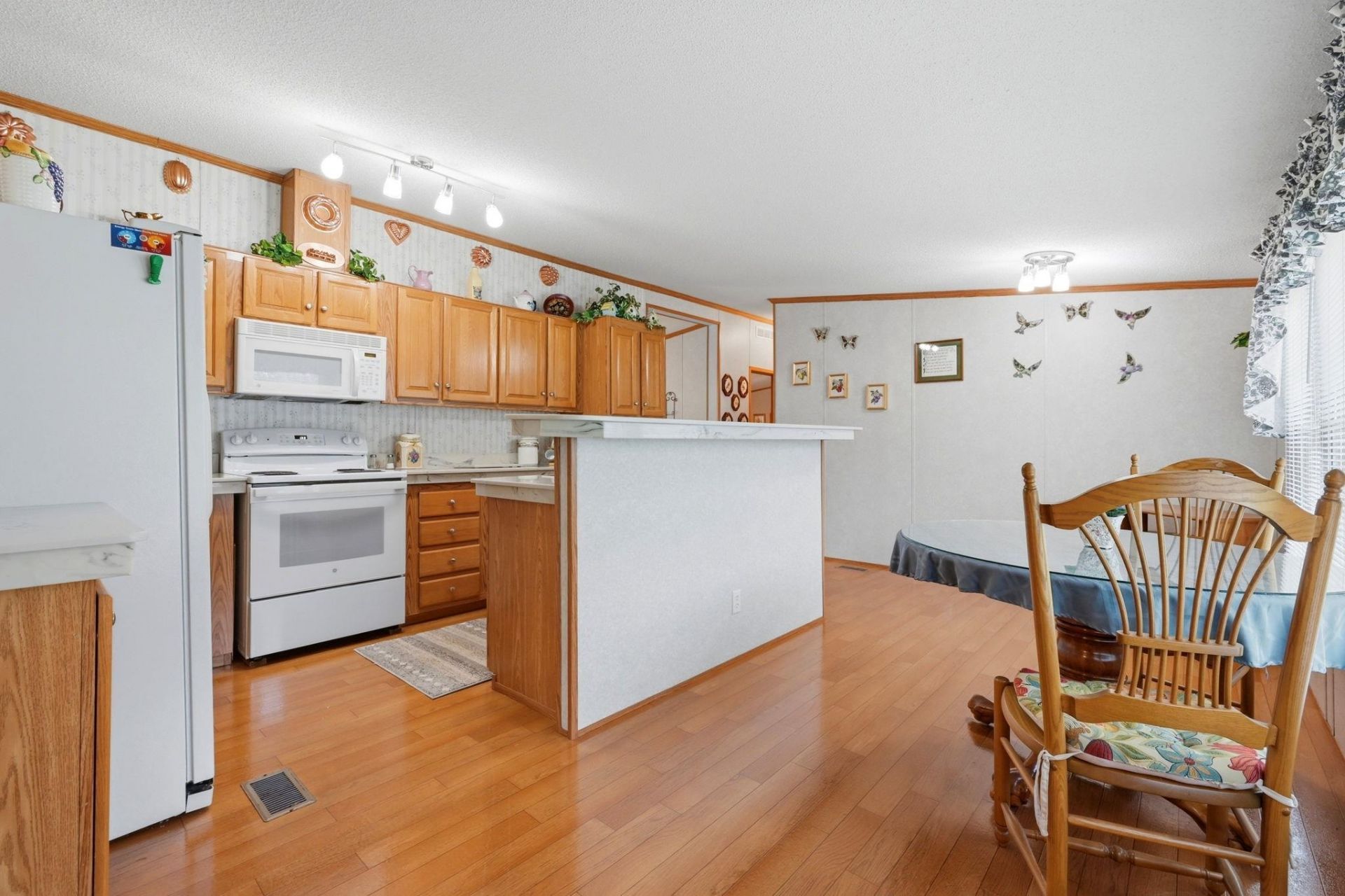 201 Davis Shelley Circle Photo 7