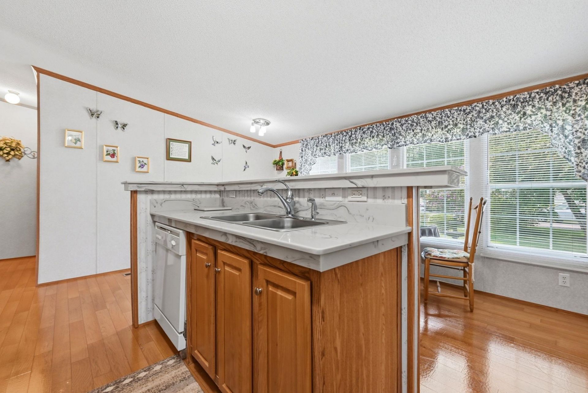 201 Davis Shelley Circle Photo 9