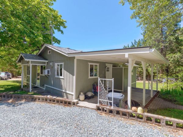 484 Granite Hill Road, Grants Pass, OR 97526