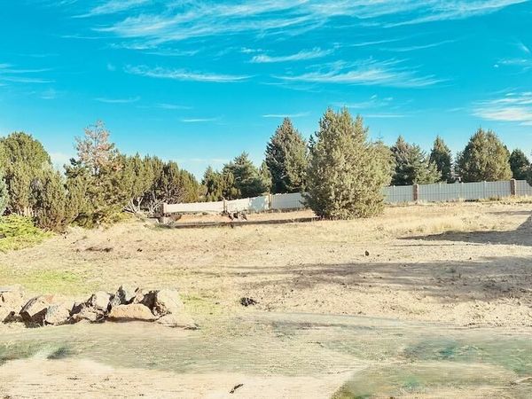 20712 Wagontire Way, Bend, OR 97701