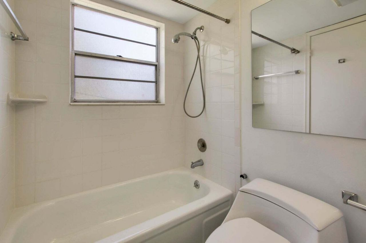 288 Northampton O, West Palm Beach, FL 33417 Photo