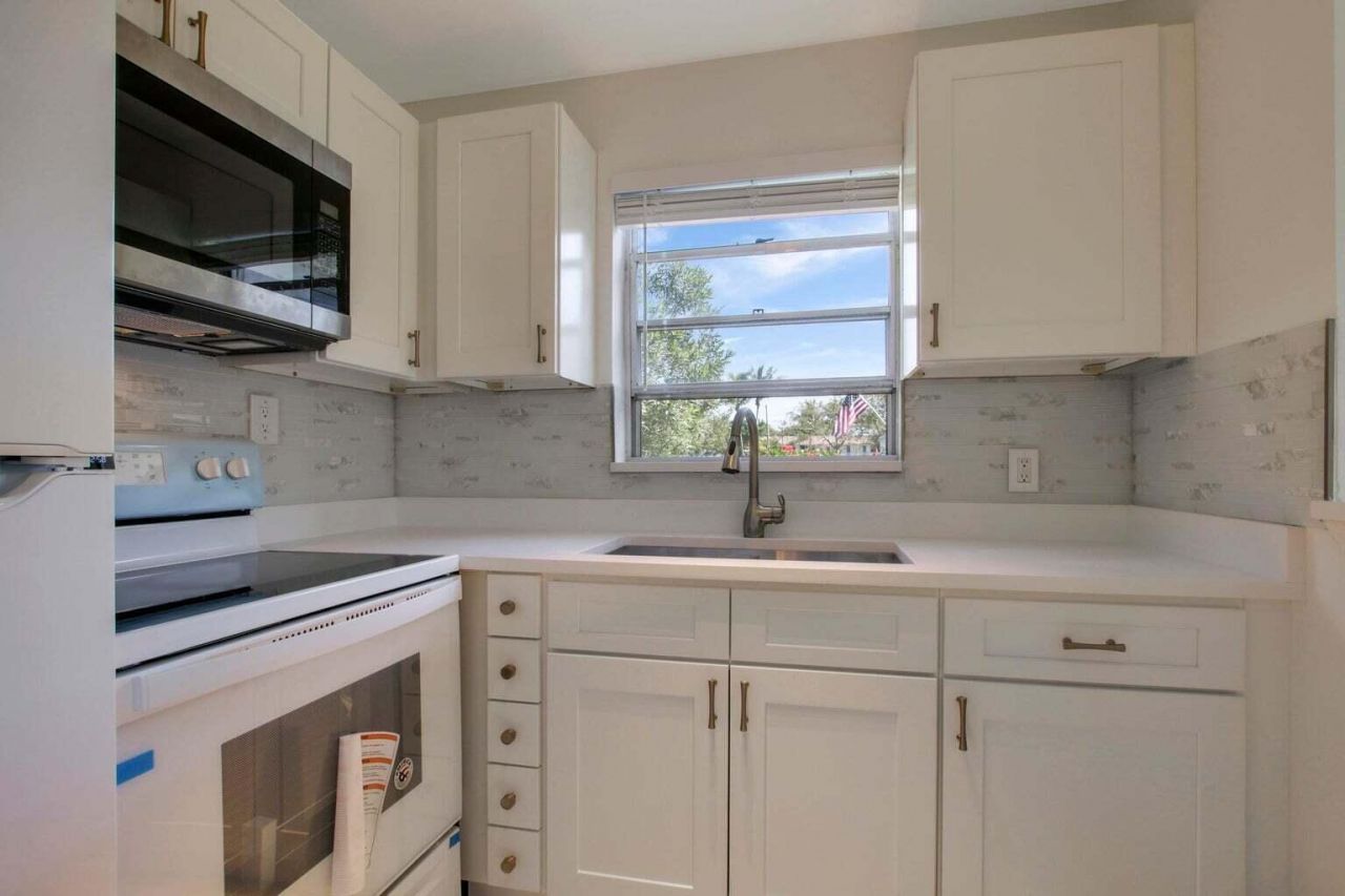 288 Northampton O, West Palm Beach, FL 33417 Photo