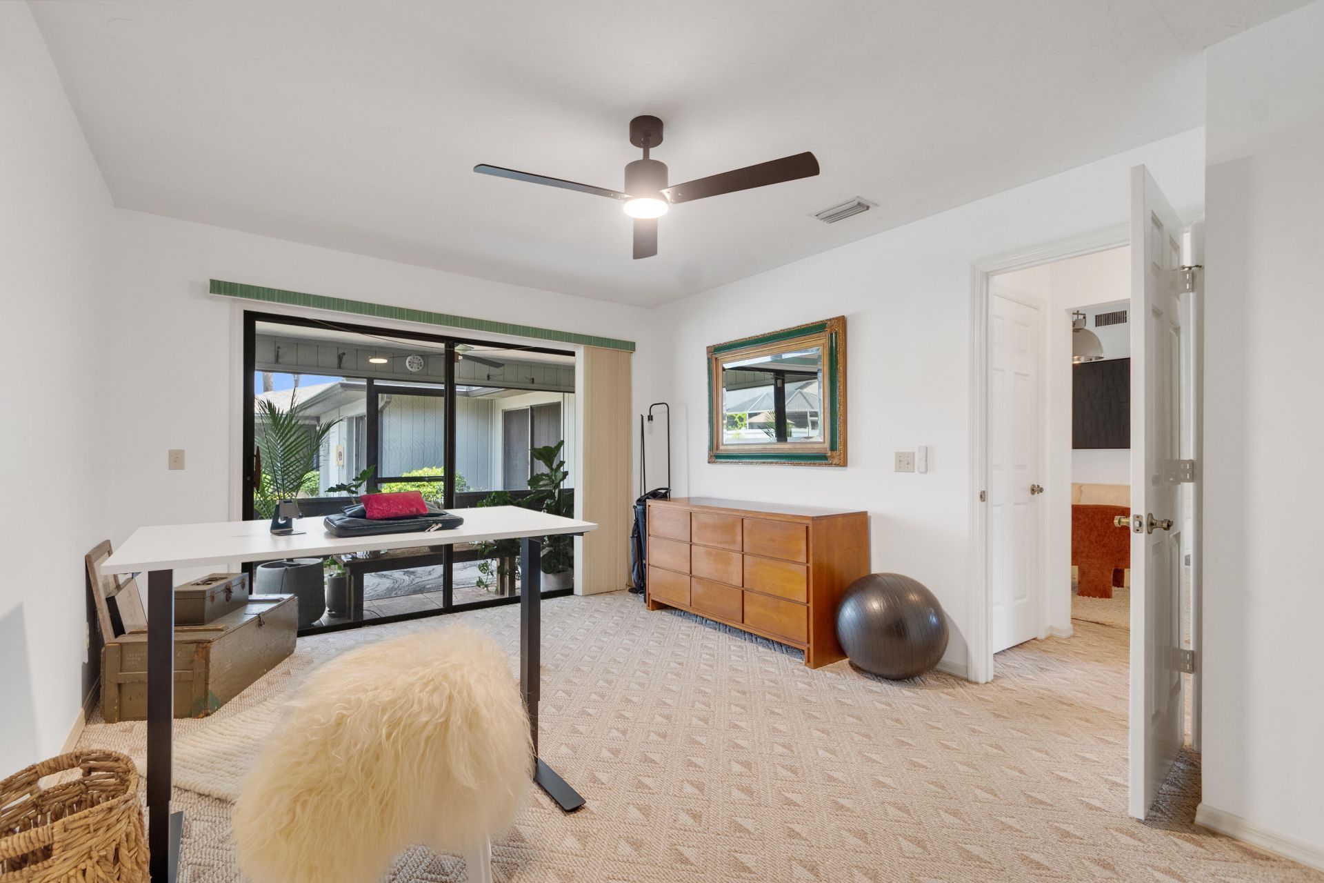646 Centre Sw, Unit 102, Vero Beach, FL 32962 Photo