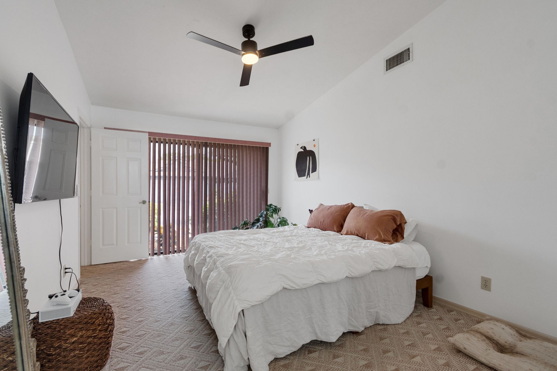 646 Centre Sw, Unit 102, Vero Beach, FL 32962 Photo