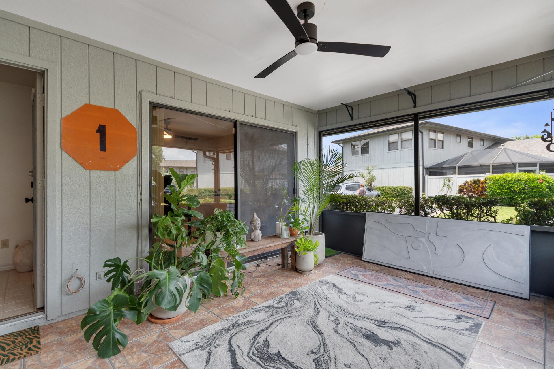 646 Centre Sw, Unit 102, Vero Beach, FL 32962 Photo