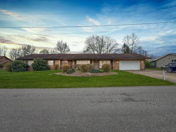 116 ROLLYSON DR, BECKLEY, WV 25801