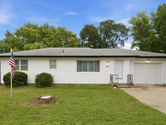 5 HEESCH Avenue Treynor, IA 51575