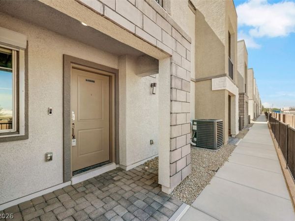 5684 Beguiling Falls Street, Las Vegas, NV 89148