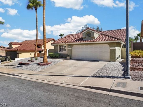 846 Holly Lake Way, Henderson, NV 89002