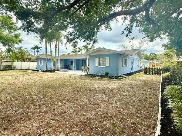 716 50TH STREET COURT W, BRADENTON, FL 34209