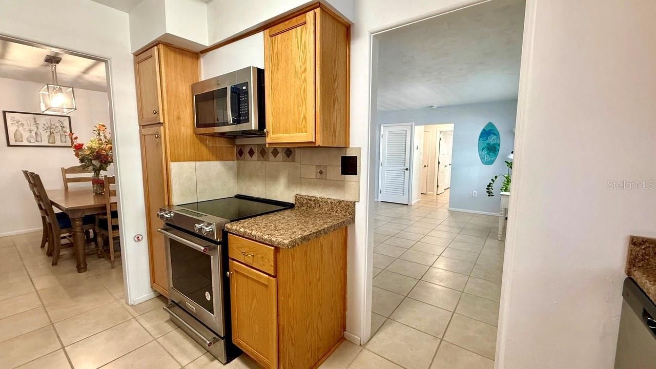 716 50th Street Court W, Bradenton, FL 34209 Photo