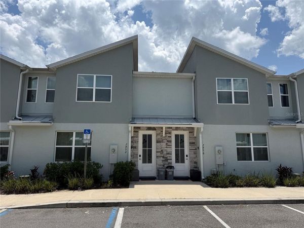 7952 FORMOSA VALLEY PLACE , KISSIMMEE, FL 34747