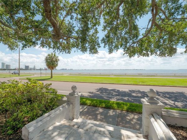 3325 BAYSHORE BOULEVARD , Unit A17, TAMPA, FL 33629