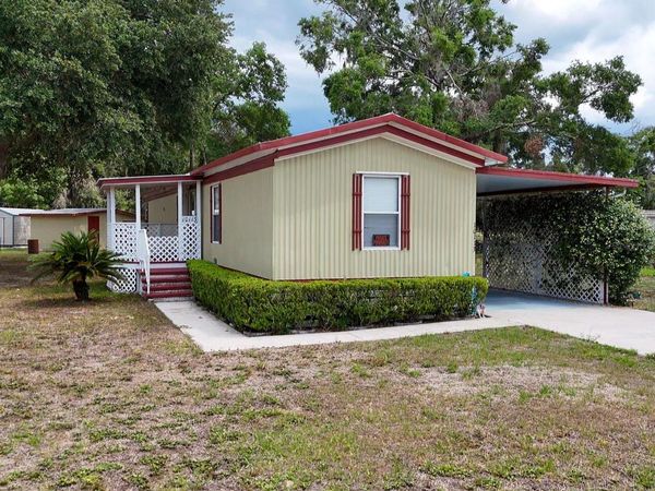 10113 SE 24TH DRIVE , WEBSTER, FL 33597