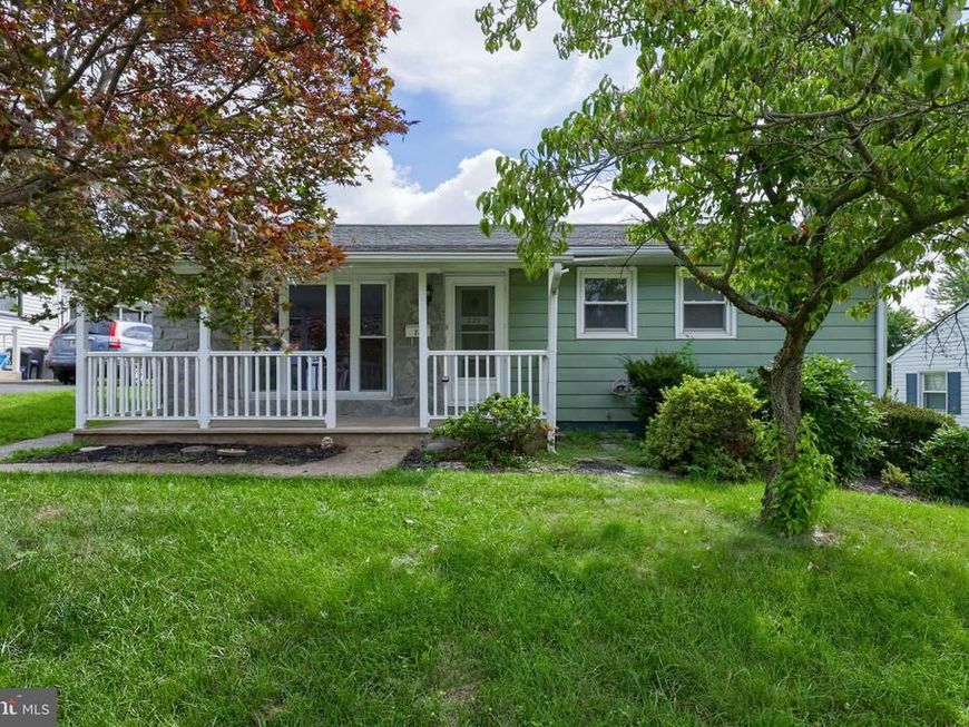 229 N Maple Street, Elizabethtown, PA 17022 Main Photo