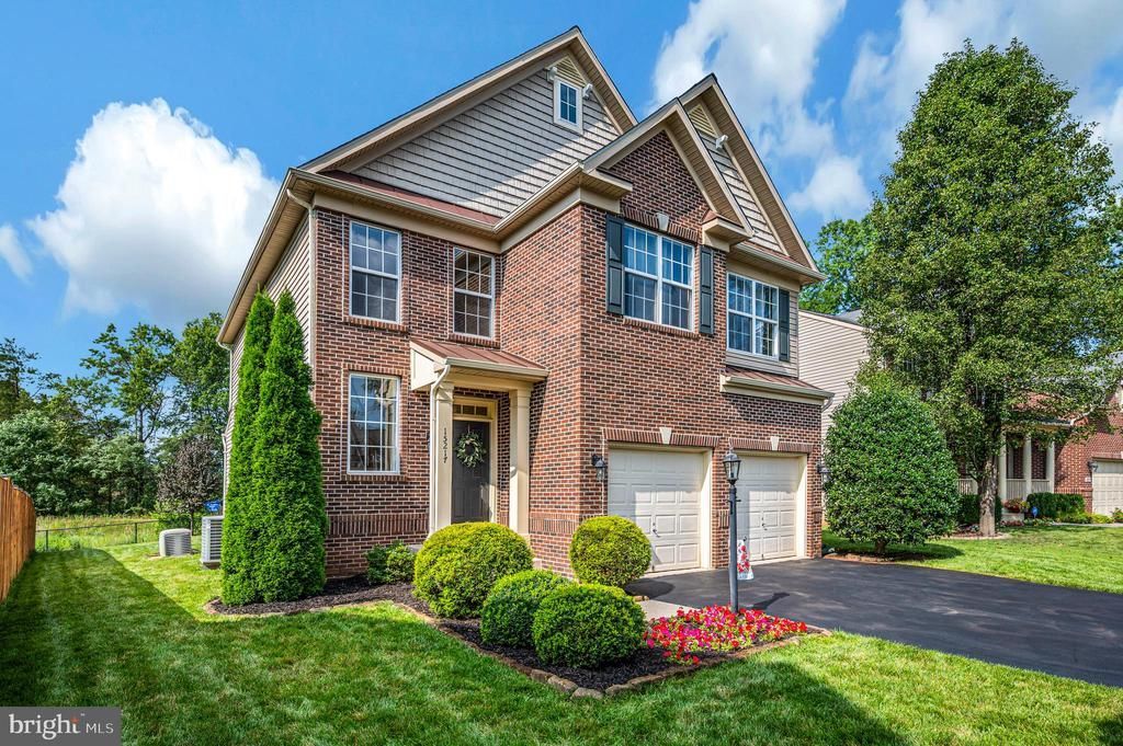 15217 Santander Drive, Gainesville, VA 20155 Main Photo