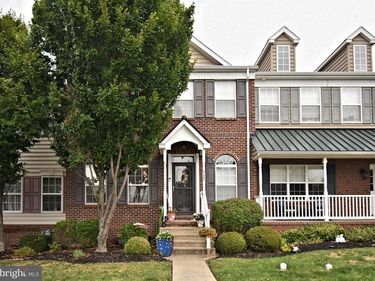 2152 DANVILLE DRIVE, PENNSBURG, PA 18073