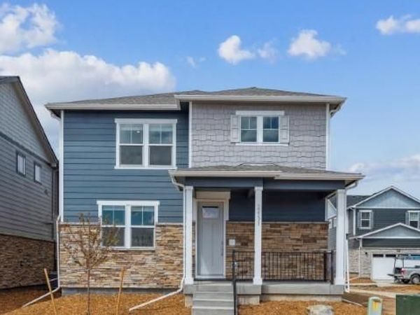 341 N Bersshine Street , Watkins, CO 80137