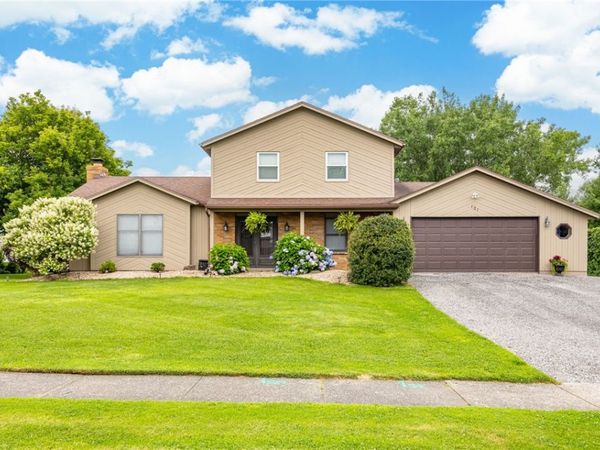 121 Brandy Brook Lane , Rochester, NY 14612