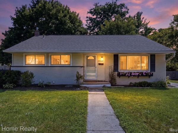 23664 Power Road, Farmington, Mi 48336