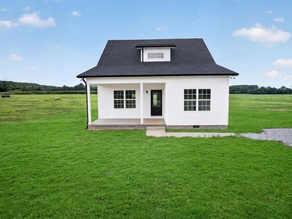 3607 Greenhaw Rd , Decherd, TN 37324