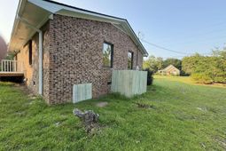 1465 Chestnut Road photo 4