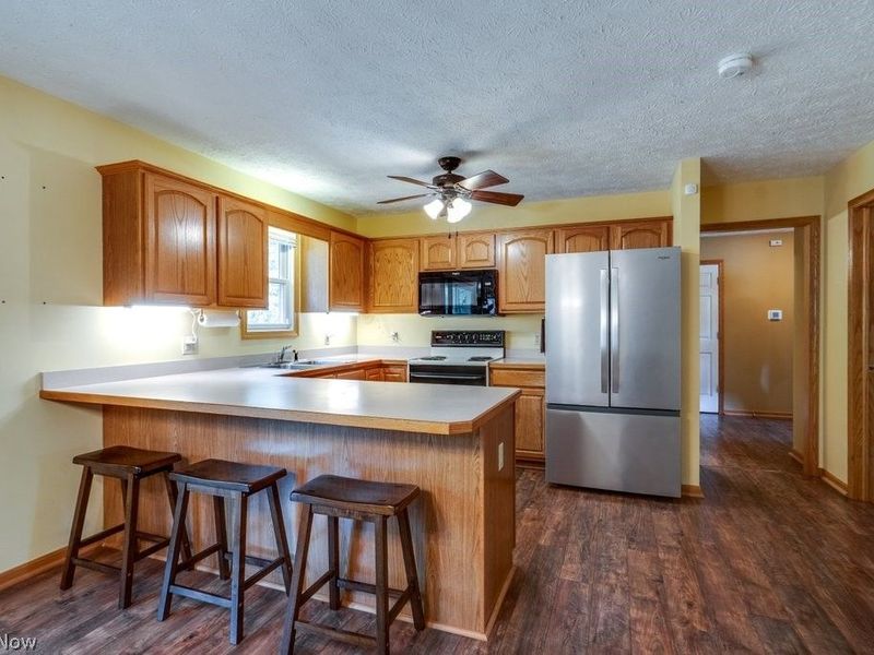 1075 Lanedale Street NW, Massillon, OH 44647 Photo 6