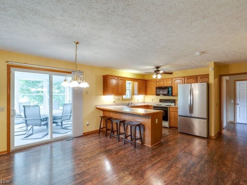1075 Lanedale Street NW, Massillon, OH 44647 Photo 7