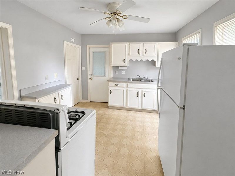 7602 Wentworth Avenue , Cleveland, OH 44102 Photo 18