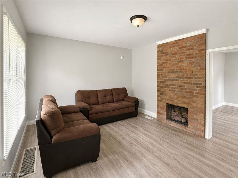 7602 Wentworth Avenue , Cleveland, OH 44102 Photo 7