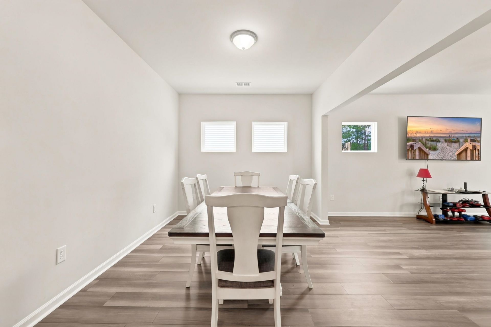 1250 Boswell Ct. Photo 12