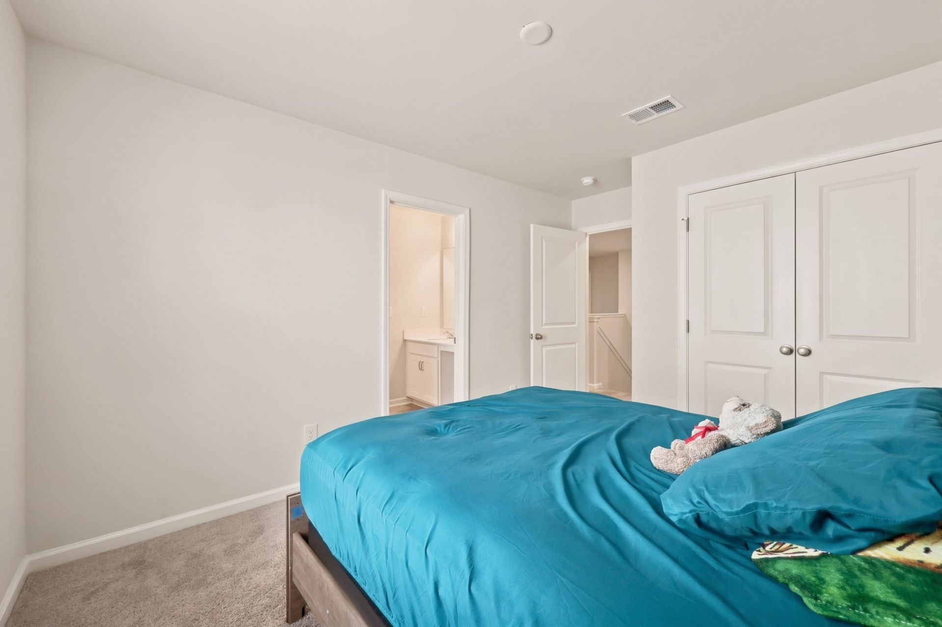 1250 Boswell Ct. Photo 35
