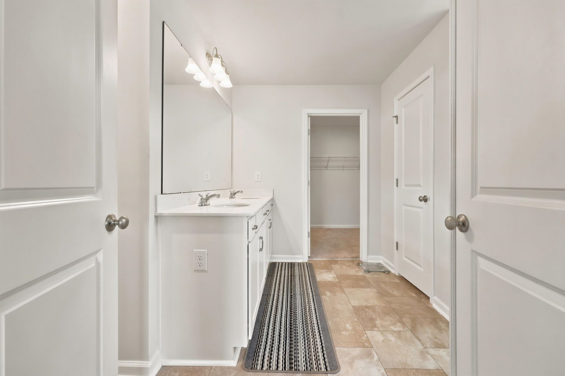 1250 Boswell Ct. Photo 42