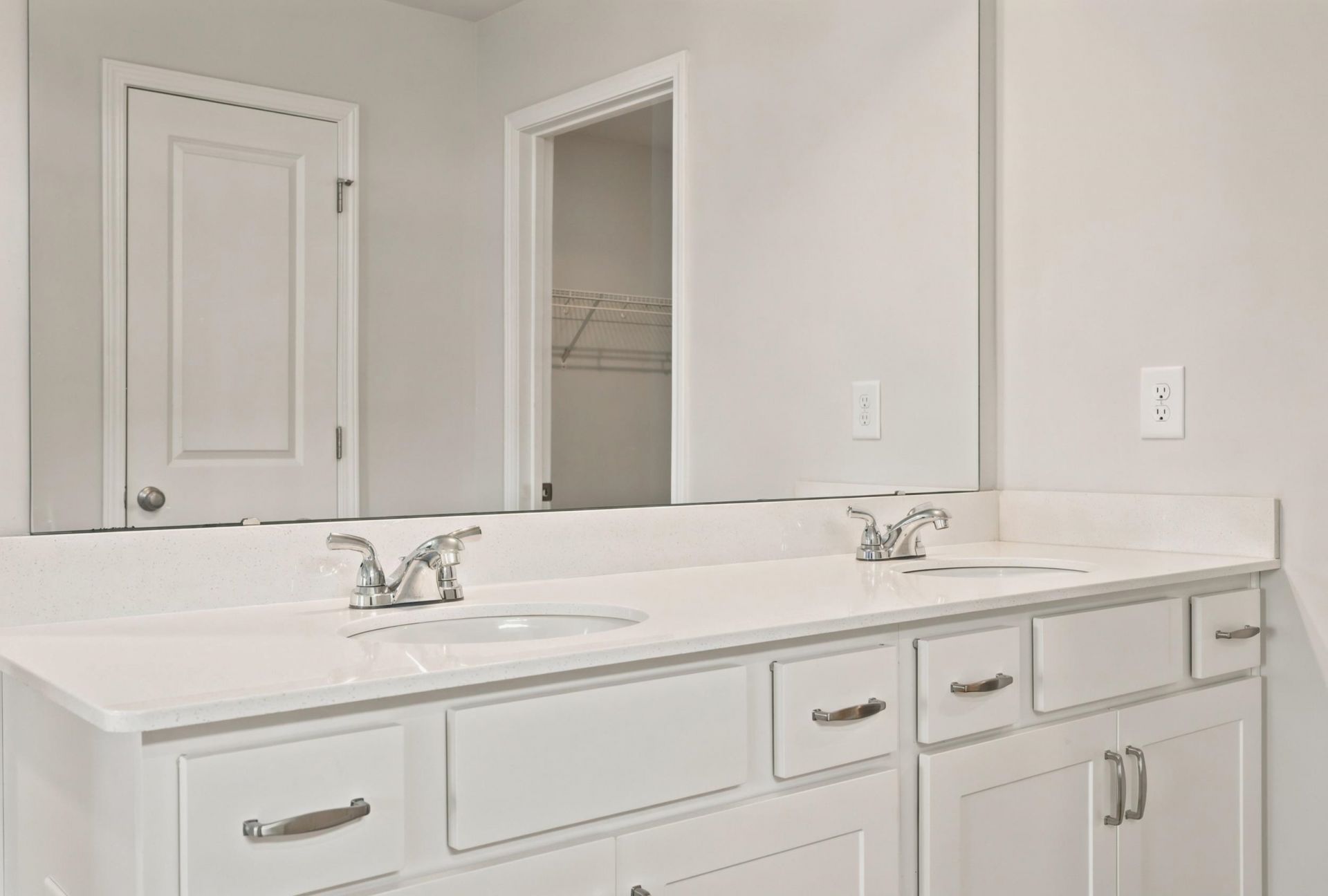 1250 Boswell Ct. Photo 43
