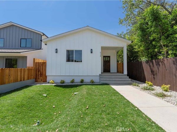 8738 Apperson Street, Sunland, CA 91040