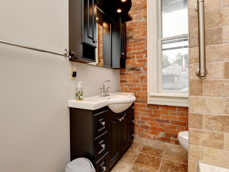 952 Neil Avenue , Columbus, OH 43201 Photo 23