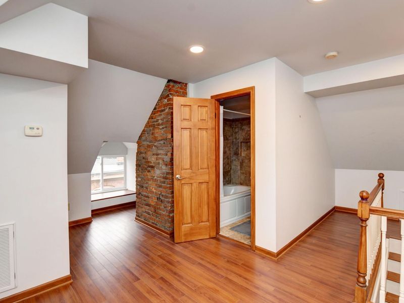 952 Neil Avenue , Columbus, OH 43201 Photo 28